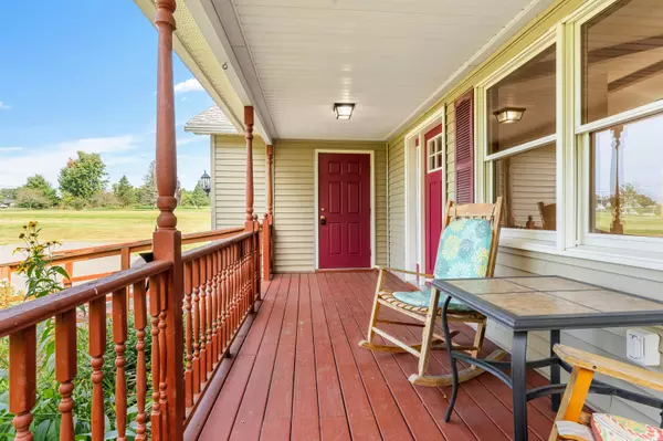 Benton, ME 04901,659 Bangor RD