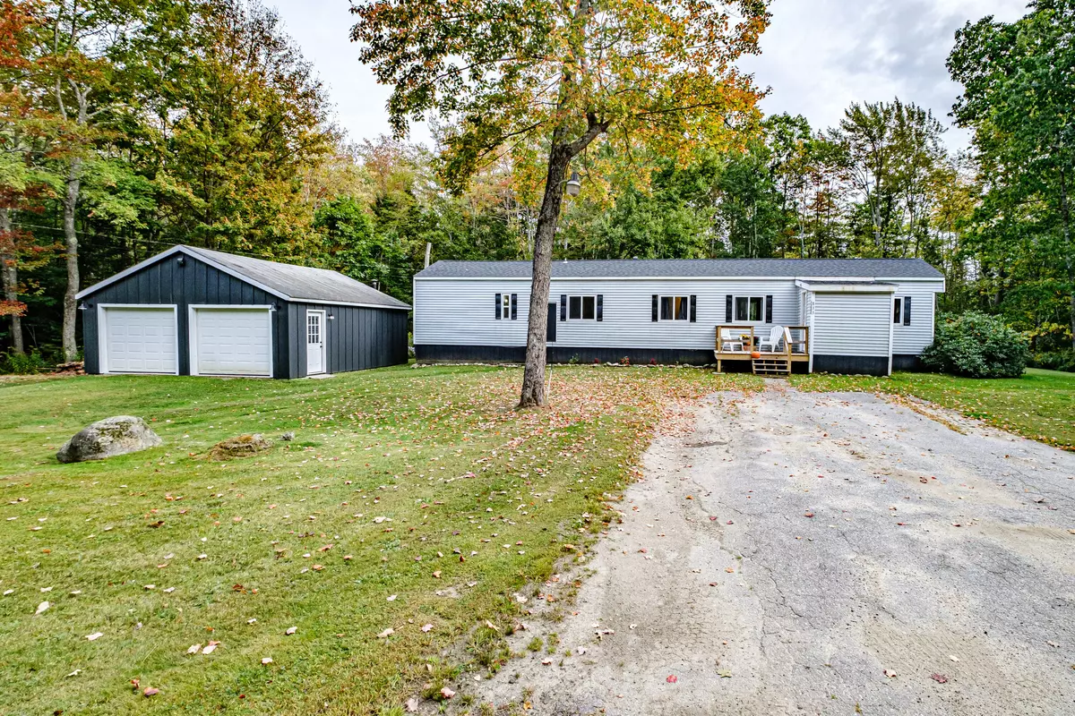 Woolwich, ME 04579,833 Old Stage RD