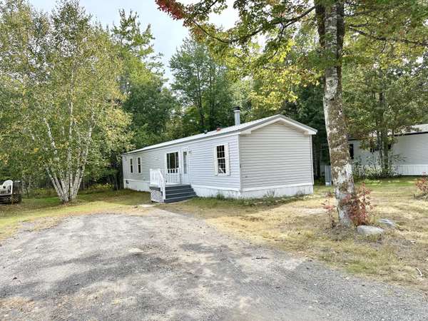 59 Deerfield DR, Hancock, ME 04640