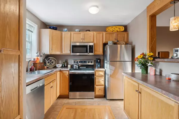 South Portland, ME 04106,240 Barnstable RD #35