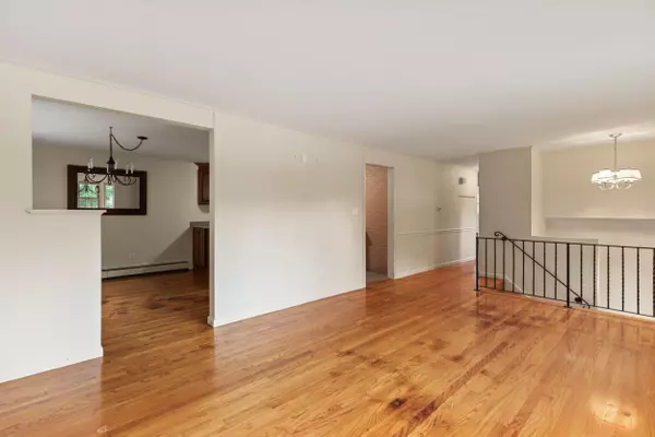 South Portland, ME 04106,35 Greeley ST