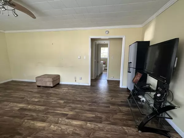 Rumford, ME 04276,109 S South Rumford RD