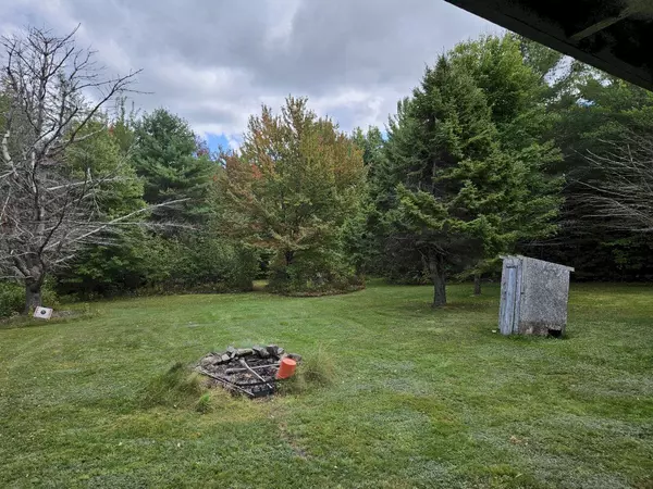 Athens, ME 04912,90 Bunker Hill RD