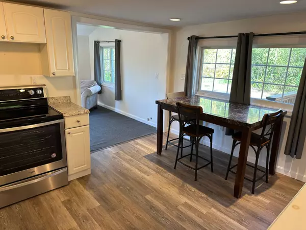 Fryeburg, ME 04037,39 Briggs LN