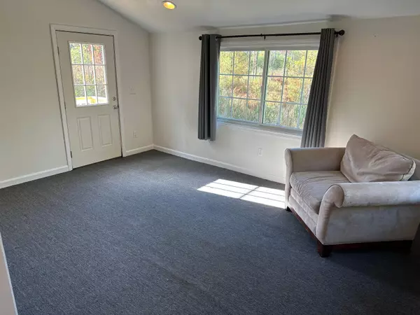 Fryeburg, ME 04037,39 Briggs LN
