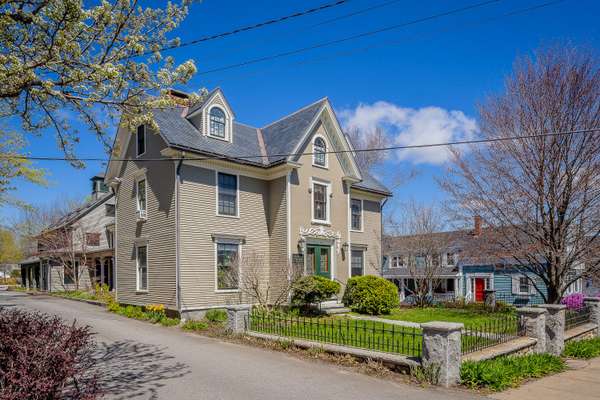 69 Elm ST #100, Camden, ME 04843