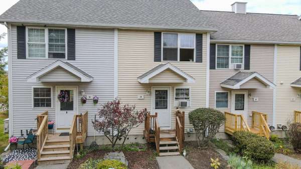 29 River Village DR #29, Milford, ME 04461