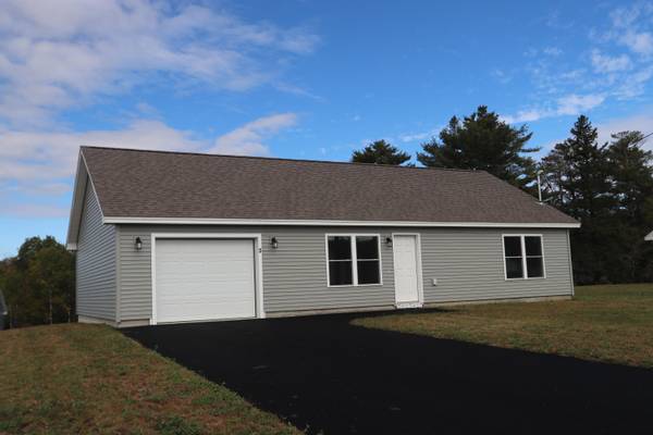 3 Adams WAY #27, Hampden, ME 04444