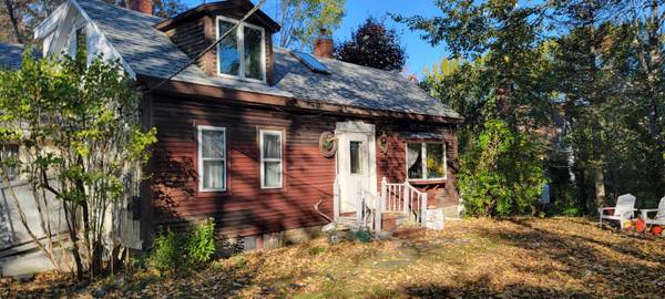 27 king ST, Dennysville, ME 04628