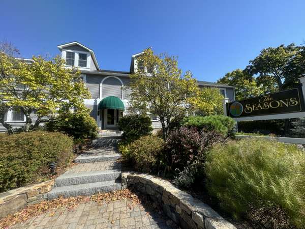 298 Main ST #209, Ogunquit, ME 03907