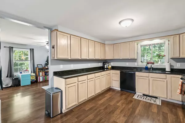 Waterboro, ME 04061,15 Foxridge CT