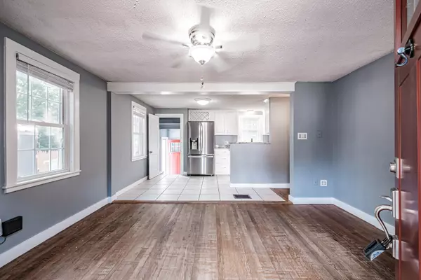 South Portland, ME 04106,32 Eliot ST