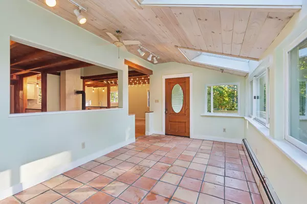 Brunswick, ME 04011,8 Leeward Cove RD