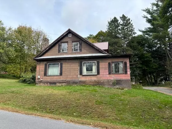 Guilford, ME 04443,15 Cottage ST