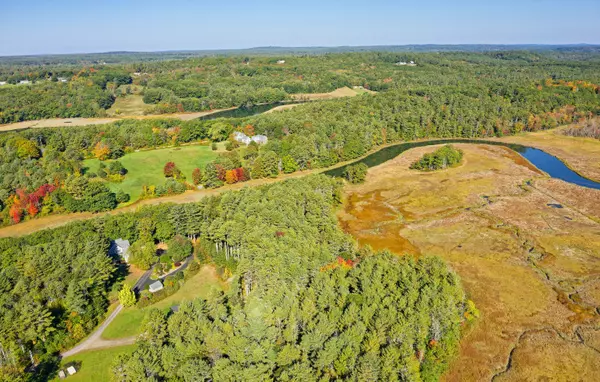 Newcastle, ME 04553,50 Lucky LN