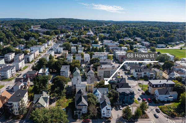 68 Howe ST, Lewiston, ME 04240