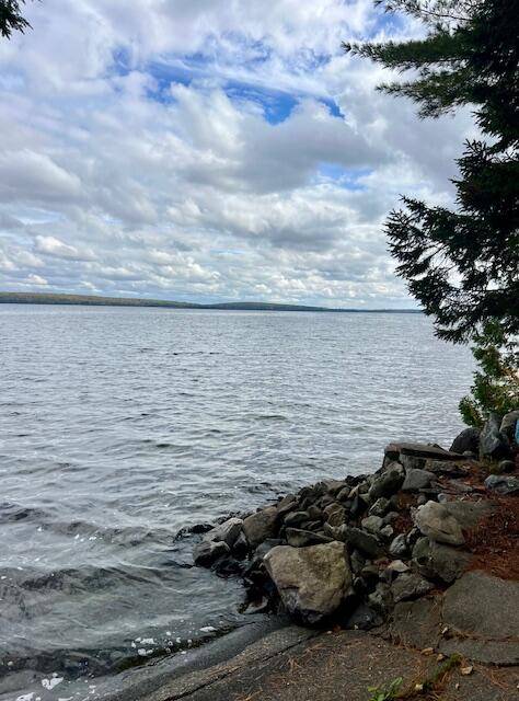 59 Howard Point RD, Lake View Plt, ME 04414