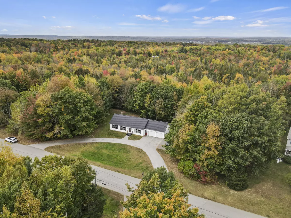 Hermon, ME 04401,45 Munn DR