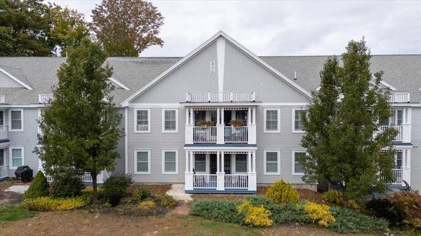 32 Cabana DR #32, Rockport, ME 04856