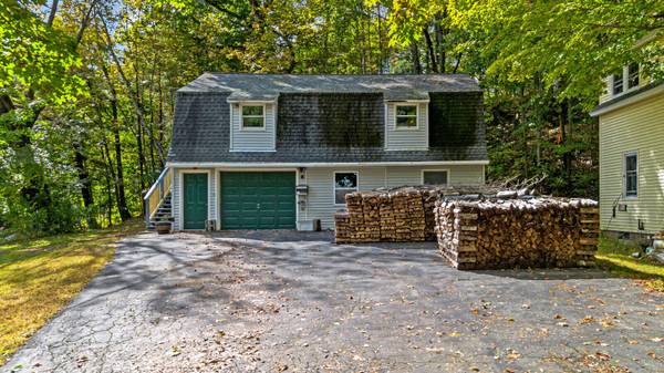 64 Boothby ST, Augusta, ME 04330