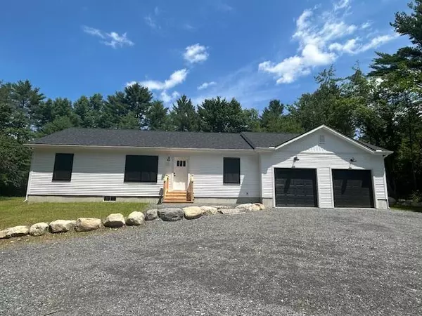 Saint Albans, ME 04971,57 Bigelow RD