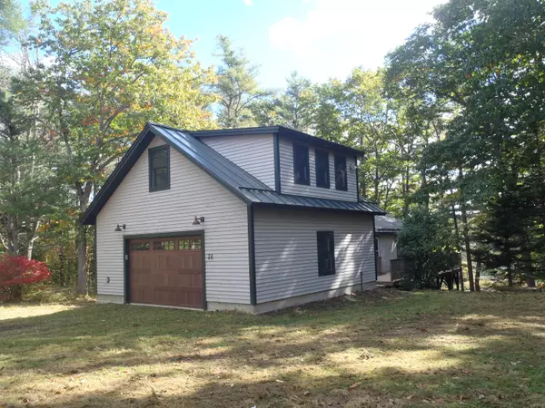 28 Bull Rock RD,  Brunswick,  ME 04011