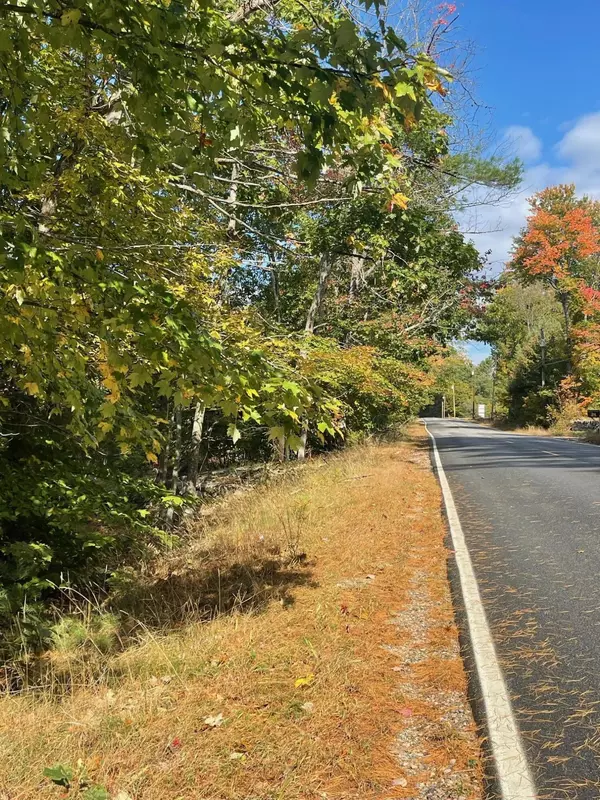 Lot 7 Naples RD, Harrison, ME 04040