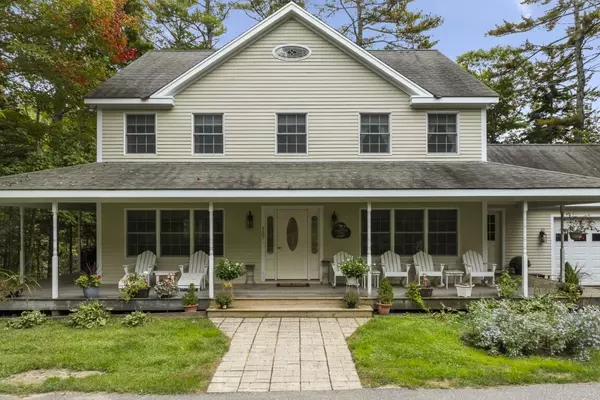 157 Lobster Cove RD, Boothbay Harbor, ME 04538