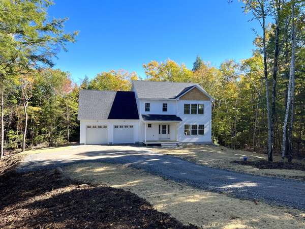 89 Autumn Ridge RD, Sabattus, ME 04280