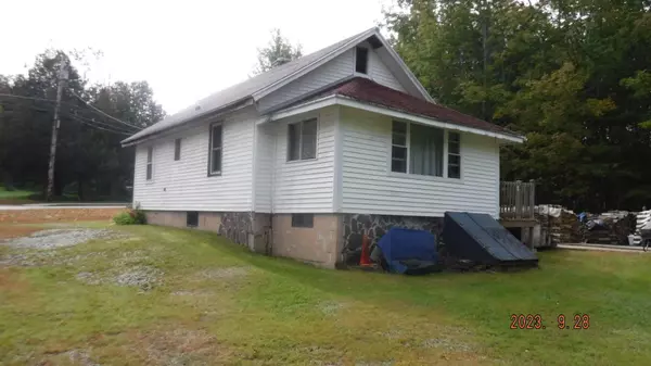 Limerick, ME 04048,62 Washington ST