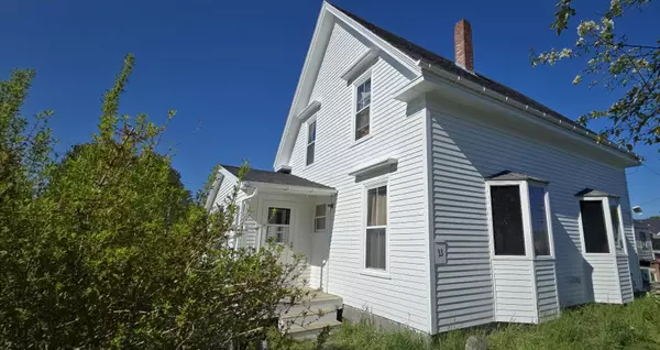 Vinalhaven, ME 04863,33 Carver ST