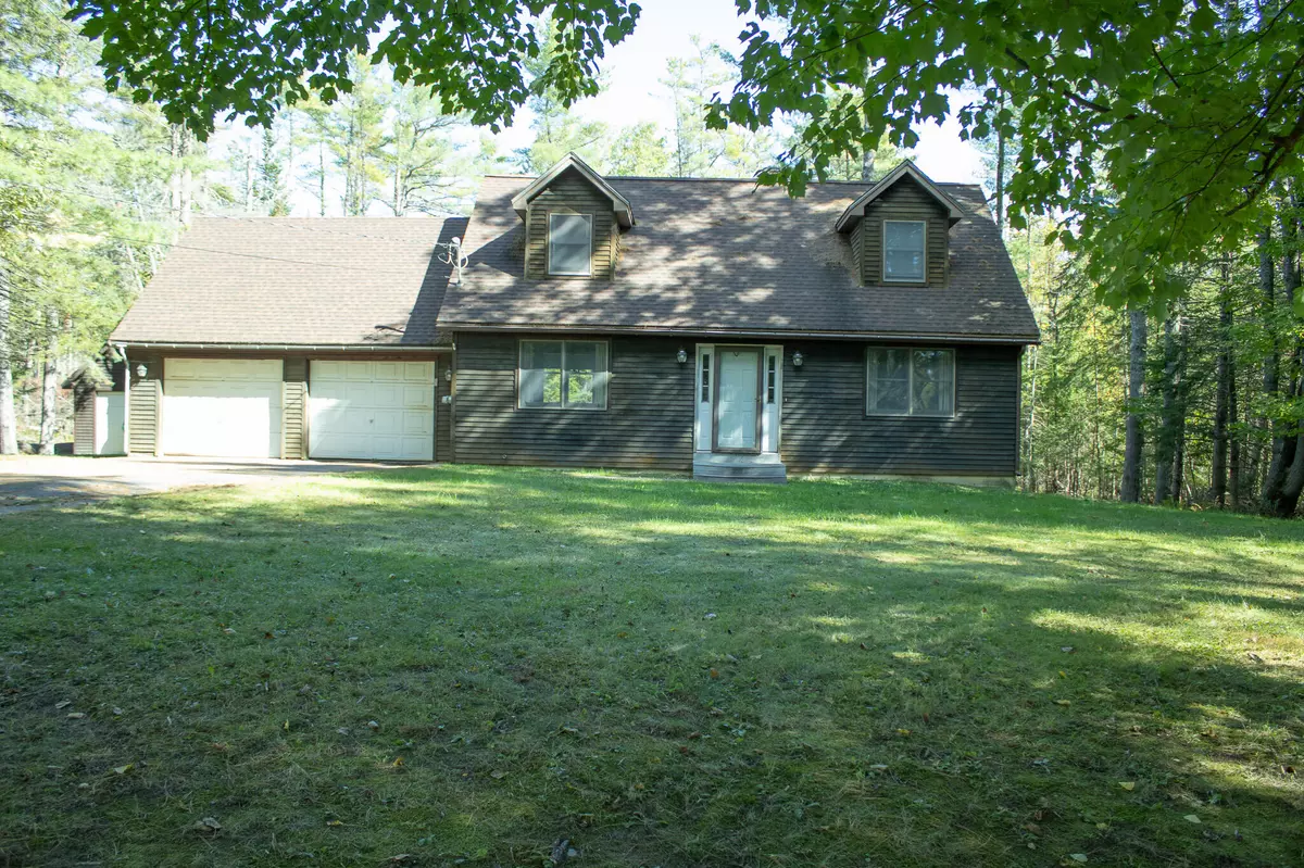 Glenburn, ME 04401,9 Pine Grove AVE