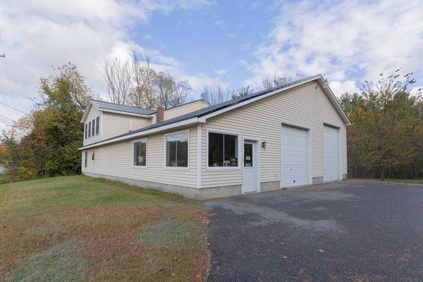 519 Fairbanks RD, Farmington, ME 04938