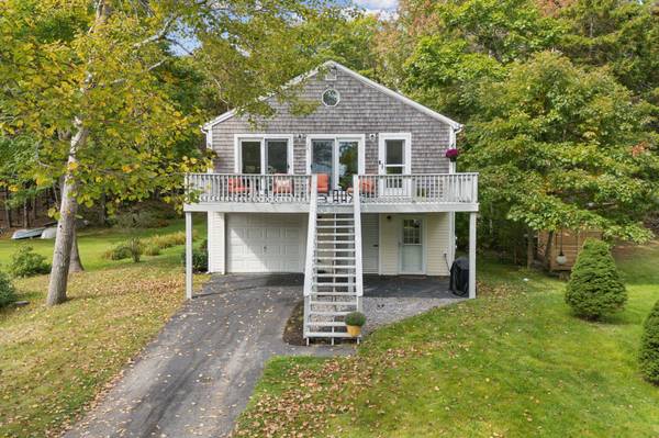 34 Windemere RD, Brunswick, ME 04011