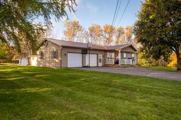 Saint Agatha, ME 04772,33 Cleveland RD