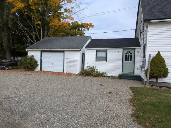 Newburgh, ME 04444,2149 Kennebec RD