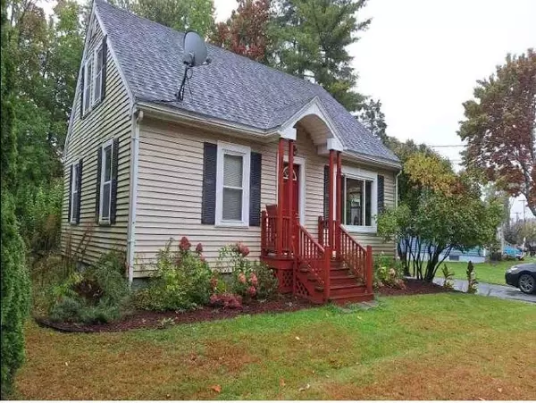 99 Drummond AVE, Waterville, ME 04901