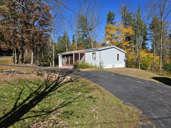 272 N North Guilford RD, Monson, ME 04464