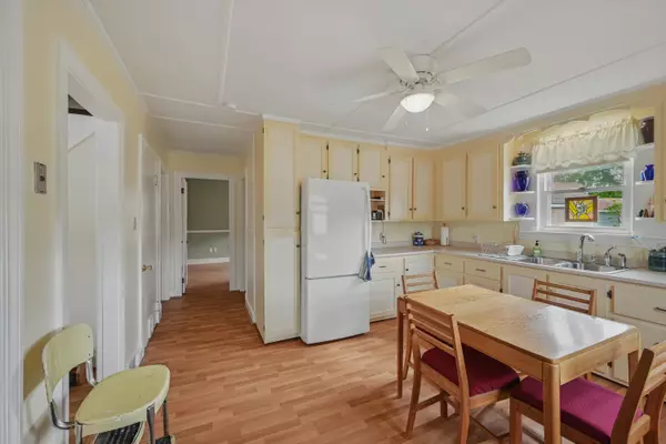 Winslow, ME 04901,26 Charland ST