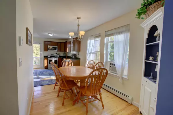 Freeport, ME 04032,3 Hayden LN #3