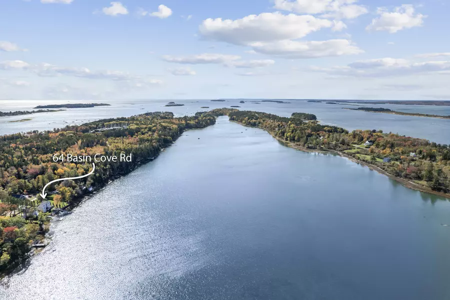 64 Basin Cove RD, Harpswell, ME 04079