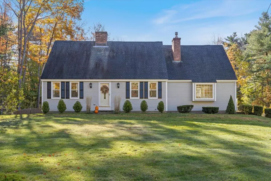 21 Pine Ridge RD, Saco, ME 04072