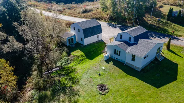 Farmingdale, ME 04344,196 Blaine RD