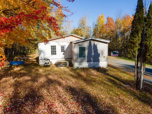 Glenburn, ME 04401,20 Spruce LN