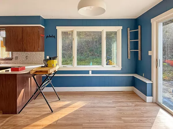 Rumford, ME 04276,697 S Rumford RD