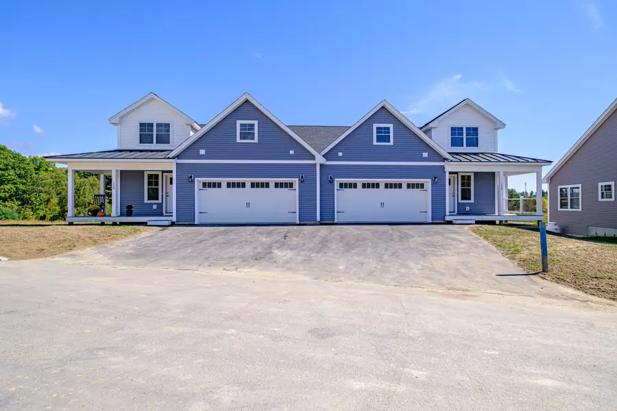 30 Brooks Edge Farm RD #110, Westbrook, ME 04092