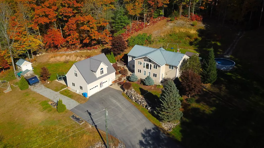 47 Sawyer RD, New Gloucester, ME 04260