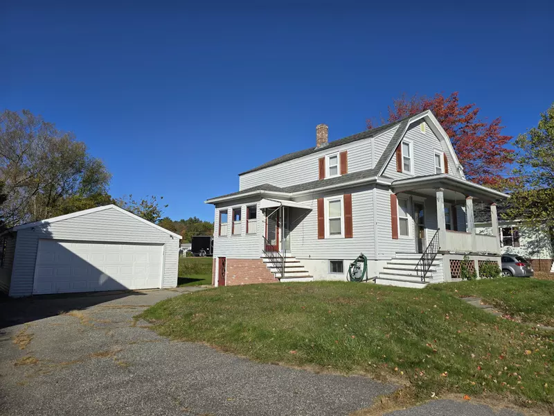 7 Bradford ST, Lewiston, ME 04240