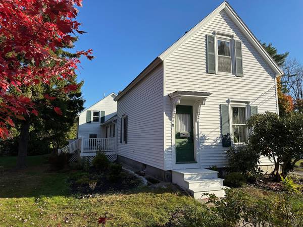 81 Cumberland ST, Yarmouth, ME 04096