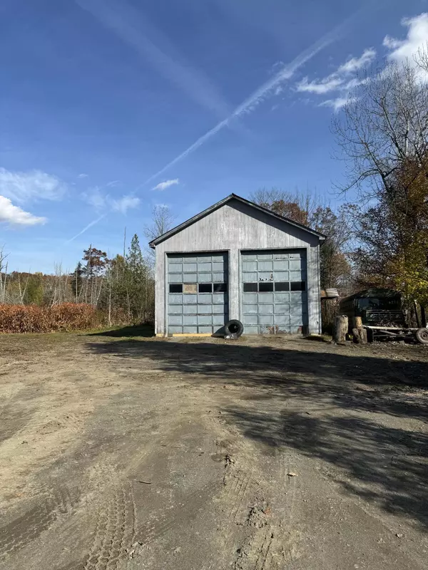 Guilford, ME 04443,15 Blaine AVE